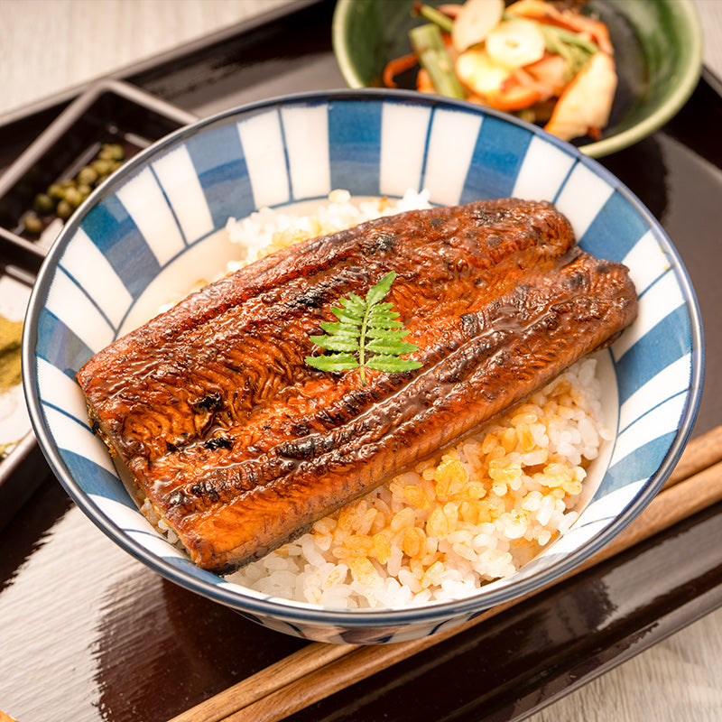 国産うなぎ蒲焼き ギフト箱 2箱 平均140g前後×4尾入り 土用の丑 うなぎ ウナギ 鰻 うな丼 うな重 ひつまぶし ギフト