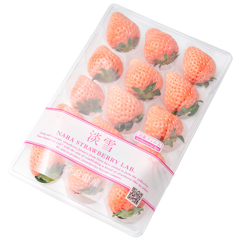 いちご 白いちご 淡雪 DX 等級 あわゆき 250g×8パック 合計2kg 1箱 2パック入り 白イチゴ イチゴ 苺 奈良県産 肥前 大粒 いちごの王様 フルーツ 果物 ギフト 贈答 お取り寄せ 産地直送 市場直送 クール便 豊洲市場 青果