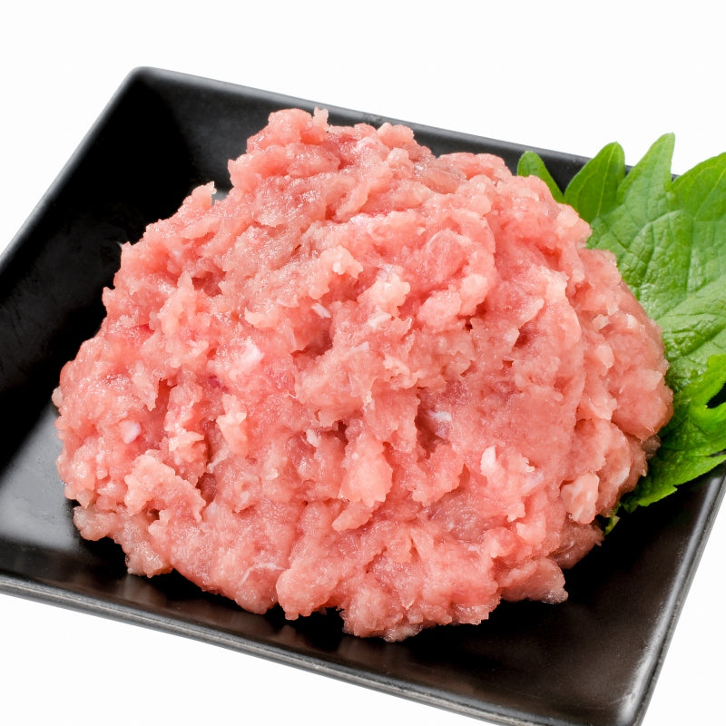 送料無料 ネギトロ ねぎとろ 本マグロ入り王様のネギトロ 100g×3パック 合計 300g 原料に本マグロを30%配合し、まぐろたたき風に仕上げました ネギトロ丼 本まぐろ メバチマグロ まぐろ マグロ 鮪 刺身 寿司 業務用 豊洲市場 豊洲市場 ギフト