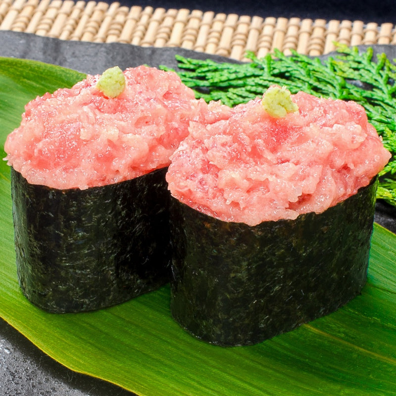 送料無料 ネギトロ ねぎとろ 本マグロ入り王様のネギトロ 100g×3パック 合計 300g 原料に本マグロを30%配合し、まぐろたたき風に仕上げました ネギトロ丼 本まぐろ メバチマグロ まぐろ マグロ 鮪 刺身 寿司 業務用 豊洲市場 豊洲市場 ギフト