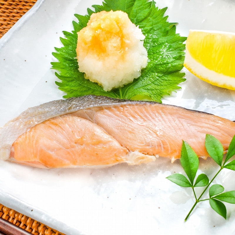 送料無料 さけ塩焼 1切れ×3パック 鮭の塩焼 サケ 鮭 しゃけ サーモン 塩焼き 焼き魚 切り身 魚菜 ファストフィッシュ レトルトパック おかず お惣菜 調理済み 業務用 豊洲市場