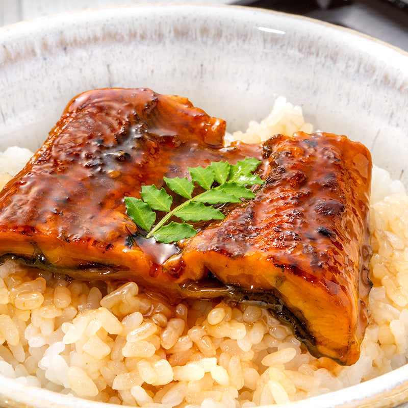 送料無料 うなぎ蒲焼き 100g ×3パック 合計300g うなぎ 鰻 ウナギ 土用の丑 うな丼 うな重 ひつまぶし カット済み 個包装 食べきりサイズ ギフト 豊洲市場