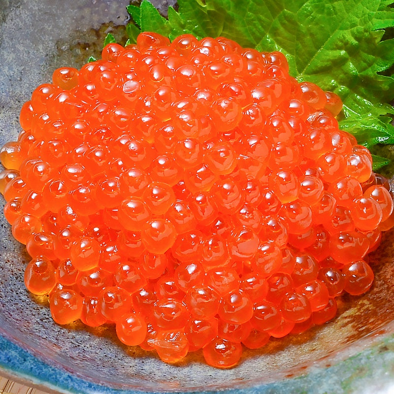 【送料無料】イクラ醤油漬け 250g ロシア産 北海道製造 鱒いくら 鮭鱒いくら いくら醤油漬け 鱒子 鱒卵 醤油いくら いくら丼 イクラ丼 味付けいくら 味付けイクラ 海鮮丼 豊洲市場 寿司 刺身 料理 ギフト