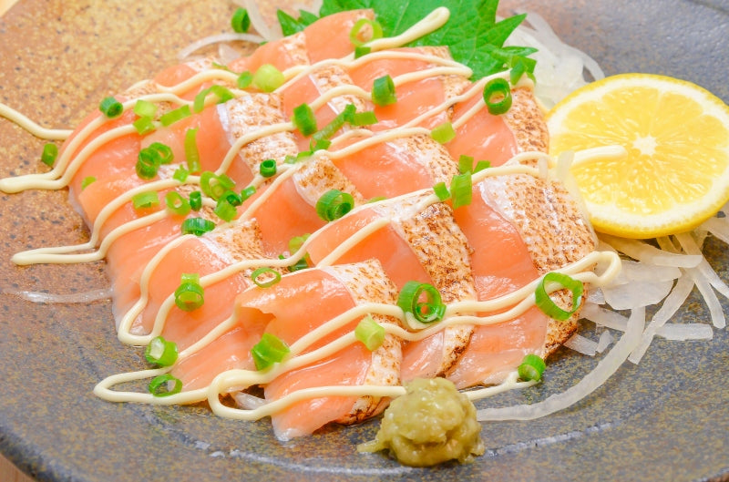 送料無料 炙りサーモンハラス 炙りトロサーモンスライス 160g 寿司ネタ用 20枚×5パック サーモンの大トロ部分、ハラスを炙ってスライス【刺身 炙りサーモン 焼きサーモン 鮭ハラス アトランティックサーモン 業務用 料理】