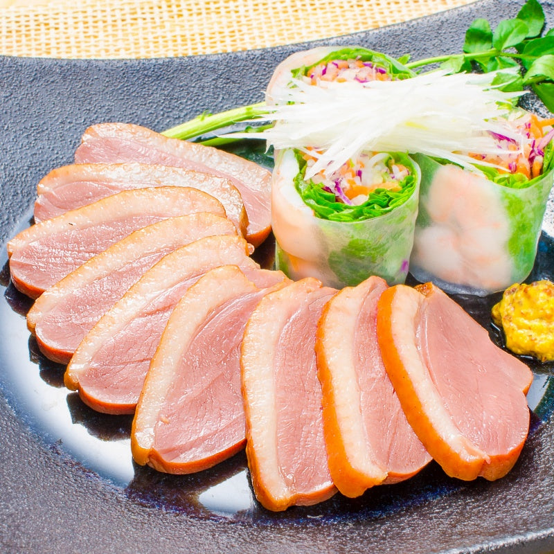 【週末限定セール】送料無料 合鴨ロース 合鴨スモーク 燻製 冷凍 1本200g前後 脂がのった絶品のスモーク合鴨ロース!オードブルにどうぞ!【合鴨 アイガモ あいがも 鴨肉 鴨南蛮 鴨せいろ 鴨料理 鴨燻製 ロース ハム おつまみ 酒の肴 豊洲市場 豊洲市場 ギフト】