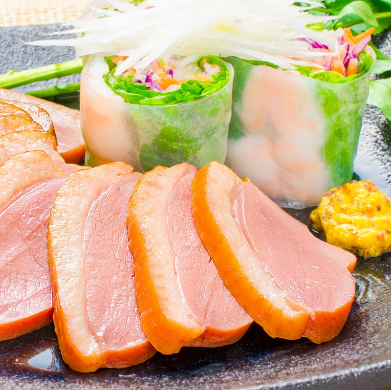 合鴨ロース 合鴨スモーク 燻製 冷凍 200g前後×5個 約1kg前後 脂がのった絶品のスモーク合鴨ロース オードブルにどうぞ 【合鴨 アイガモ あいがも 鴨肉 鴨南蛮 鴨せいろ 鴨料理 鴨燻製 ハム おつまみ 酒の肴 ギフト】