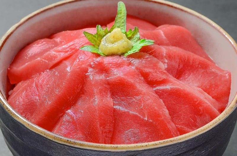 本マグロ 本まぐろ 赤身 200g 正規品 通が唸る本マグロの真髄は赤身 しっとりと濃厚な旨味【本鮪 鮪 まぐろ マグロ クロマグロ 刺身 寿司 海鮮丼 冷凍 maguo ギフト】