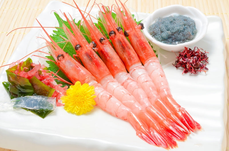 【週末限定セール】送料無料 甘海老 甘エビ 1kg お刺身用 大きい2Lサイズ 45尾前後 業務用 メガ盛り 10人前。船上で瞬間冷凍なので鮮度抜群 【あまエビ 甘海老 甘エビ 甘えび あまえび アマエビ 海老 エビ 刺身 バーベキュー】