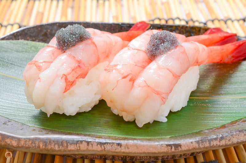 【週末限定セール】送料無料 甘海老 甘エビ 1kg お刺身用 大きい2Lサイズ 45尾前後 業務用 メガ盛り 10人前。船上で瞬間冷凍なので鮮度抜群 【あまエビ 甘海老 甘エビ 甘えび あまえび アマエビ 海老 エビ 刺身 バーベキュー】