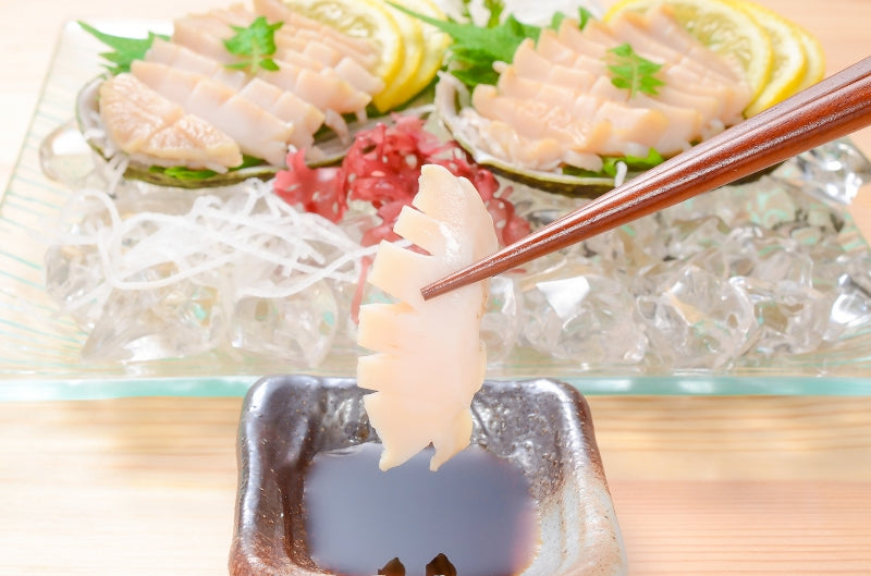 送料無料 あわび Lサイズ 1kg 1箱12個入り 殻つきお刺身用アワビ 高級料亭でも使用する新鮮な殻付きあわび 【あわび アワビ 鮑 お造り バター焼き ステーキ おせち 翡翠の瞳 貝柱 豊洲 寿司 海鮮 ギフト】