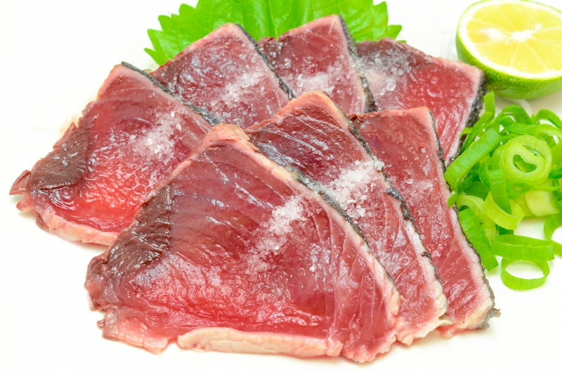 送料無料 かつおのたたき2柵 250〜300g前後×2 香ばしい炭火焼の鰹たたき!お刺身用の超新鮮なカツオをたたきに【カツオたたき かつおたたき 鰹たたき 鰹のタタキ 塩かつお トロかつお トロカツオ 初がつお 戻りがつお 寿司 ギフト】