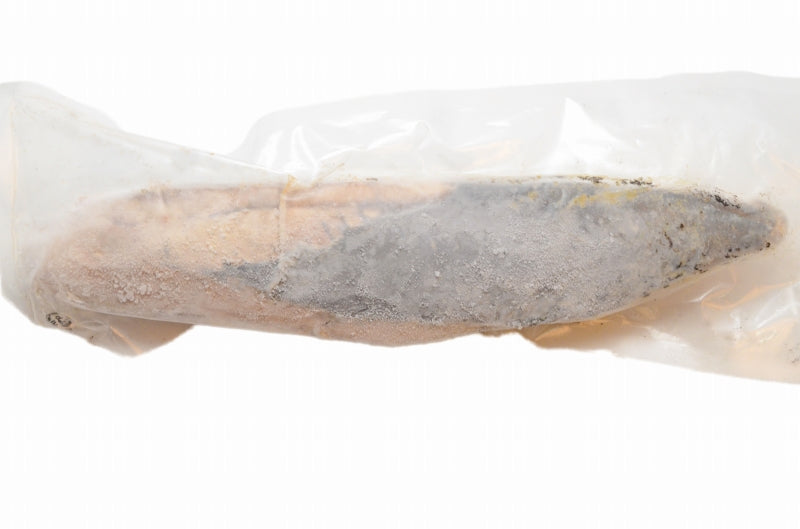 送料無料 かつおのたたき 250〜300g前後×1サク 香ばしい炭火焼の鰹たたき!お刺身用の超新鮮なカツオをたたきに【カツオたたき かつおたたき 鰹たたき 鰹のタタキ 塩かつお トロかつお トロカツオ 初がつお 戻りがつお 寿司 ギフト】