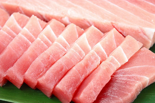 メバチマグロ 中トロ 1kg 人気ダントツ1番は中トロ 【鮪 まぐろ マグロ メバチマグロ メバチまぐろ めばちまぐろ 目鉢まぐろ トロ 中トロ 築地 豊洲 ギフト】