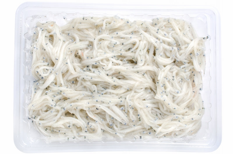 送料無料 生しらす 生シラス500g 100g×5パック 8〜10人前 超新鮮な無添加の国産天然生しらす 極上の生しらす丼をご家庭で。【冷凍生しらす 生シラス丼 駿河湾産 江ノ島 鎌倉 静岡産】