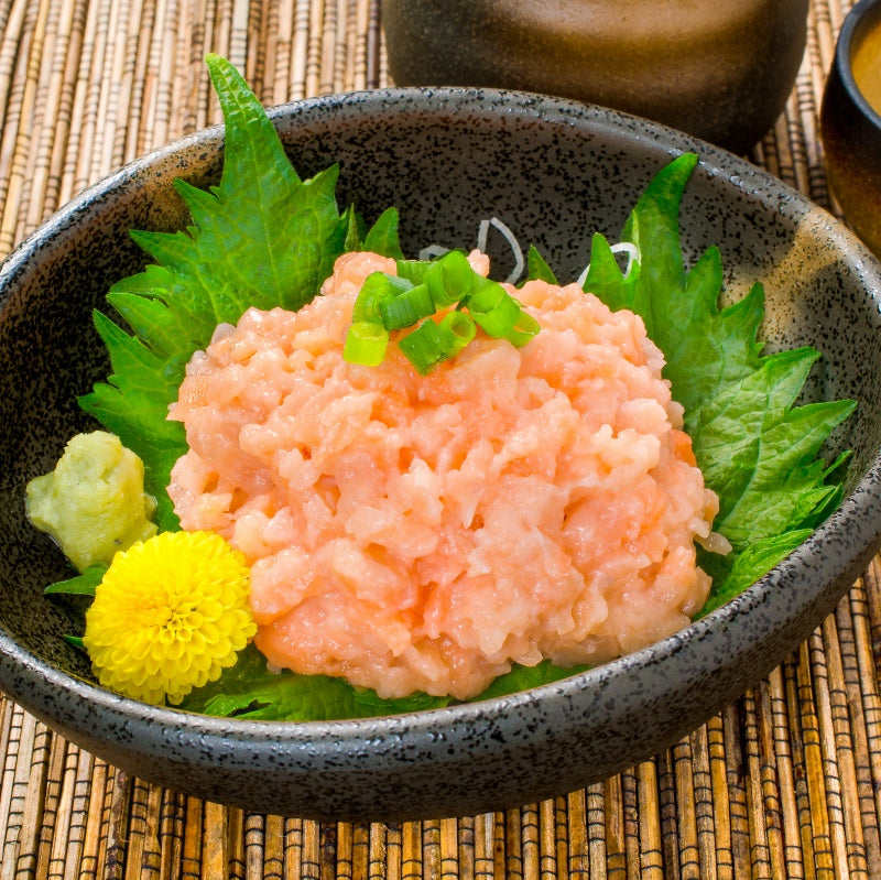 送料無料 ネギトロサーモン 80g×3個 食べ切り80gパックで簡単にサーモンネギトロ丼が楽しめます。【ネギトロ ねぎとろ サーモンネギトロ サーモンすき身 たたき 鮭 さけ しゃけ 豊洲市場 業務用】