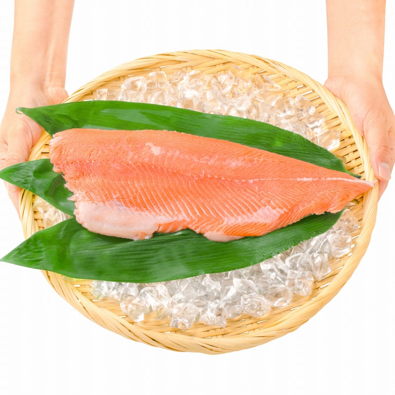 送料無料 イクラ醤油漬け 鮭いくら 500g&お刺身トロサーモン300gの大盛りセット 銀座の寿司屋も使用の高級いくら。贈り物に大人気!【いくら イクラ いくら醤油漬け イクラ醤油漬け 鮭 トロサーモン サーモン刺身 海鮮セット】【ギフト】