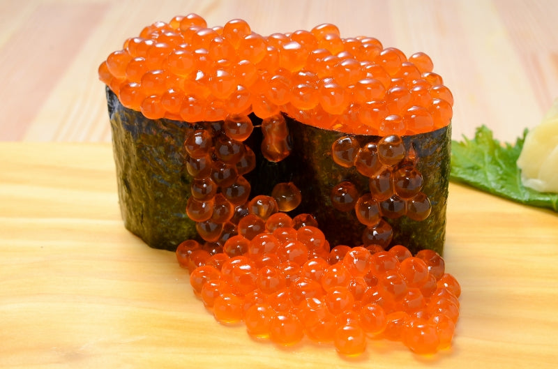 イクラ 醤油漬け 1kg 化粧箱入り 北海道産の鮭いくら 最高級の一番手!銀座の寿司屋も使う厳選の本格派イクラ。皮までトロける上物 いくら イクラ 味付けいくら 味付けイクラ いくら醤油漬け イクラ醤油漬け
