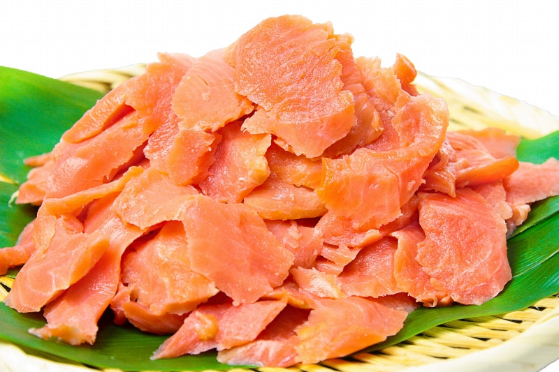 送料無料 訳あり スモークサーモン 切り落とし 業務用 500g サーモン 鮭 ワケアリ わけあり 訳アリ 刺身 オードブル サラダ 豊洲市場 料理レシピ