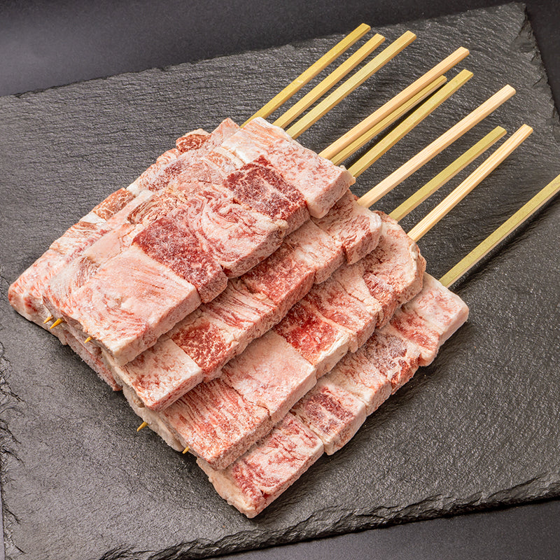 牛串 和牛串 国産 ジャンボ串 2.1kg 70g×30本 大サイズ 和牛 牛肉 肉串 串焼き ステーキ串 肉 冷凍 仕入れ BBQ バーベキュー お祭り 学園祭 屋台 鉄板焼き 業務用 大量発注 築地 豊洲市場 ギフト