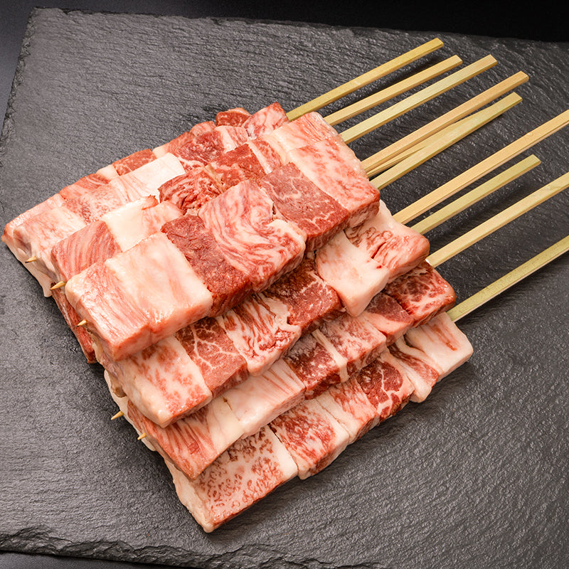 牛串 和牛串 国産 ジャンボ串 2.1kg 70g×30本 大サイズ 和牛 牛肉 肉串 串焼き ステーキ串 肉 冷凍 仕入れ BBQ バーベキュー お祭り 学園祭 屋台 鉄板焼き 業務用 大量発注 築地 豊洲市場 ギフト