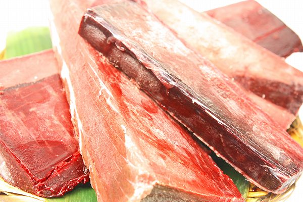 まぐろ血合い 300g前後×10 合計3kg 煮付け 鮪血合い まぐろの血合い マグロ血合い 血合い煮付け 竜田揚げ まぐろかま まぐろカマ 訳あり 訳アリ ワケアリ わけあり ギフト