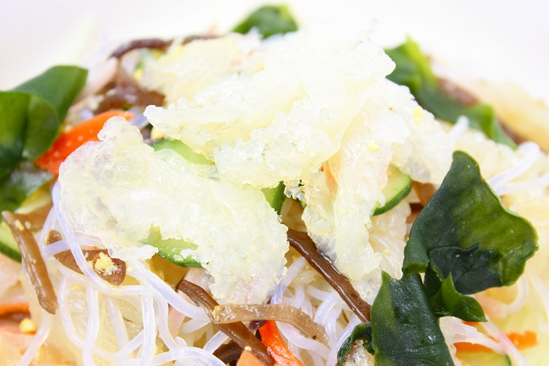 送料無料 お刺身くらげ 500g タレ付 知っていますかお刺身くらげ！？ヘルシーでコリコリっとしたクラゲの食感がクセになる旨さ【くらげ クラゲ お刺身くらげ 中華クラゲ お刺身 海藻サラダ 豊洲市場 業務用】